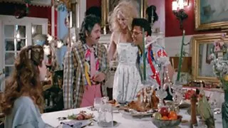 ওল্ডজে থেকে প্রিফেক্ট ডেনির সাথে লেগস সেক্সি নেকেড ভিডিও অন শোল্ডার দৃশ্য