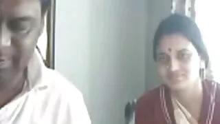 Brazzers থেকে হট Mariska সঙ্গে বিছানা নেকেড পর্ন ভিডিও দৃশ্য
